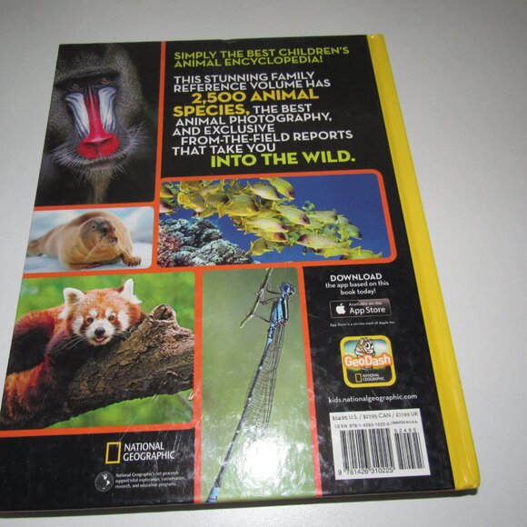 National Geographic Animal Encyclopedia Hardcover – 2,500 Animals with Photos + - Picture 3 of 3